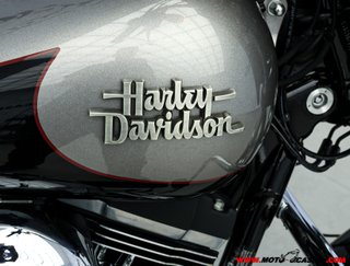 HARLEY-DAVIDSON STREET BOB