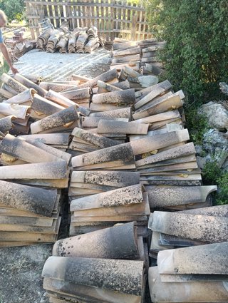 Tejas antiguas de barro