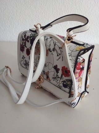 Bolso Guess Blanco Estampado Floral