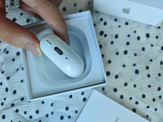 AirPods 4 con Cancelación Ruido