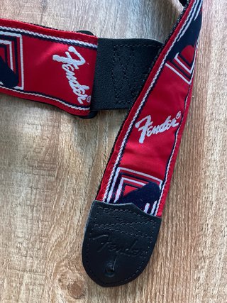 Correa de Guitarra Fender Roja
