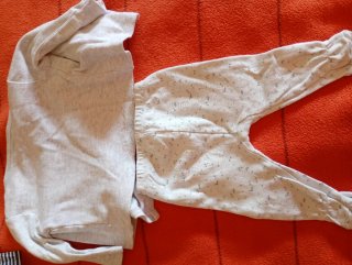 Pijama bebé con estampado