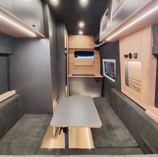 Nissan NV400 2018