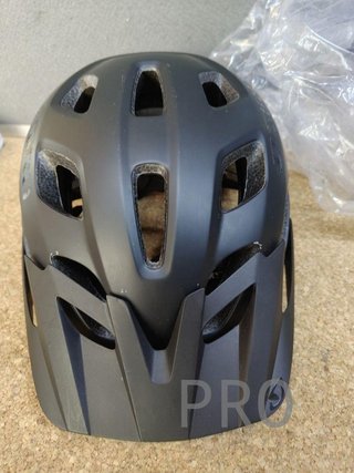 Casco bicicleta giro