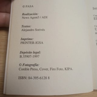 Diana de Gales, lote dos libros biográficos, 1997