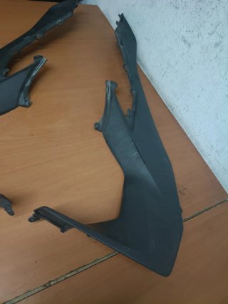 Carenado Lateral Honda Forza 125 (2019)