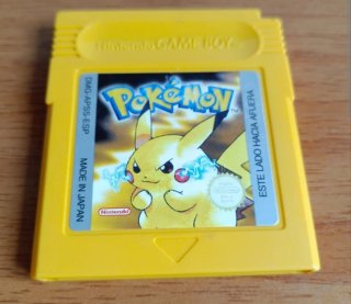 Pokémon Amarillo Game Boy Color