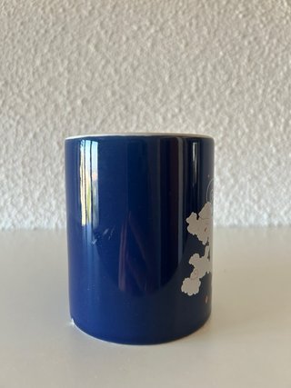 Taza cerámica azul diseño nubes