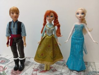 Muñecos Frozen Elsa, Anna y Kristoff