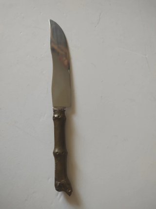 Cuchillo y Tenedor Valenti