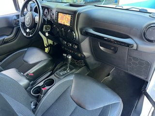 Jeep Wrangler 2.2 CRD Sport 8ATX E6D