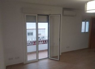 Piso en alquiler en Los Remedios en Sevilla