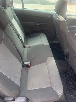 Opel Zafira 2010