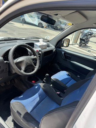 Peugeot Partner 2012