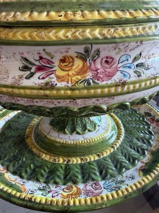 Sopera antigua italiana rústica floral
