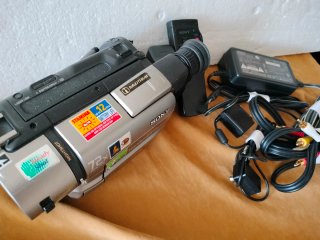 Videocámara Sony CCD TRV75