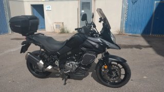 Suzuki V-Strom 650 Adventure Moto