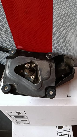 Motor limpiaparabrisas