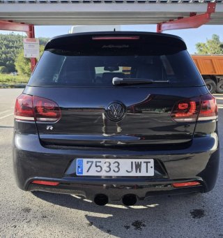 VOLKSWAGEN GOLF VI R DSG 4MOTION 270 CV – 2012