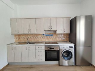Chalet en alquiler en Puerto de la Torre - Atabal en Málaga