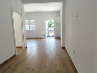 Chalet en alquiler en Puerto de la Torre - Atabal en Málaga