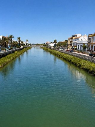 Edificio en venta en La Banda - Campo de Fútbol en Chiclana de la Frontera