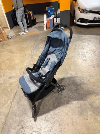 Silla de paseo ligera azul