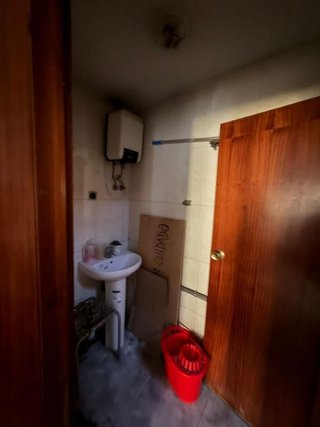 Local comercial en alquiler en Los Rosales en Madrid