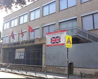 Local comercial en alquiler en Los Rosales en Madrid