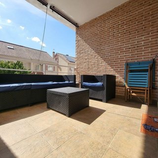 Casa adosada en venta en Las Lomas en Seseña