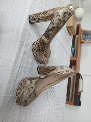 Zapatos tacón serpiente Kenneth Cole T.38