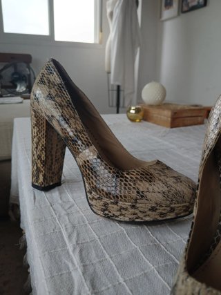 Zapatos tacón serpiente Kenneth Cole T.38