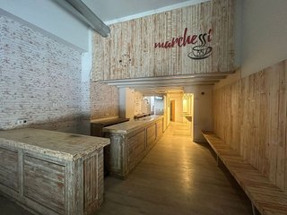 Local comercial en alquiler en Cuatro Caminos - Plaza de la Cubela en Coruña (A)