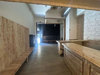 Local comercial en alquiler en Cuatro Caminos - Plaza de la Cubela en Coruña (A)