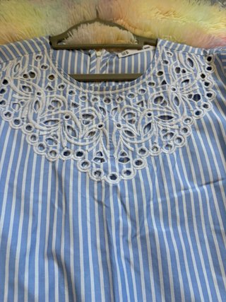 Vestido Sfera Rayas y Encaje
