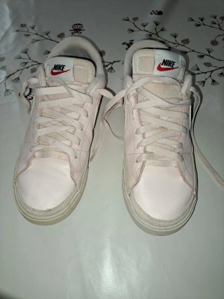 Zapatillas Nike Rosa y Blanco 40.5