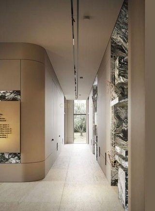 Local comercial en alquiler en Nueva Andalucía centro en Marbella