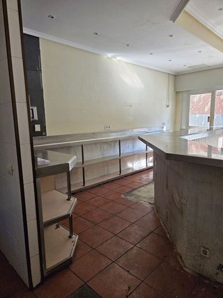Local comercial en alquiler en Fontarrón en Madrid