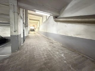 Garaje en alquiler en Benalúa en Alicante