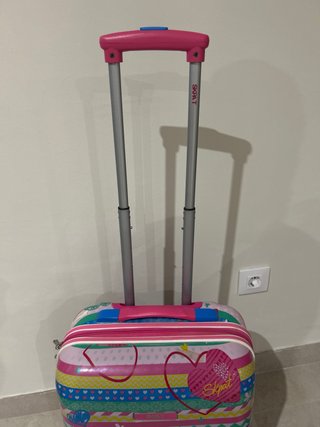 Maleta y neceser Skpat a juego