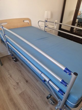 Cama articulada madera y metal