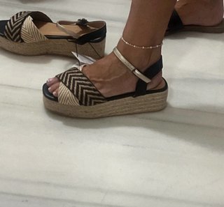 Sandalias cuña Women'secret sin estrenar 37