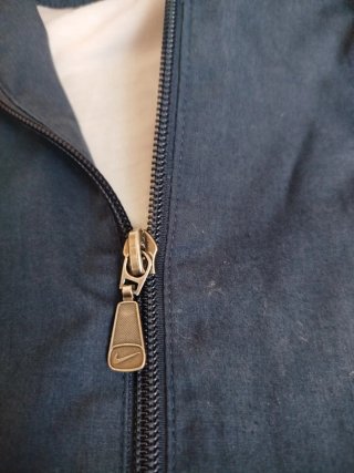 Chaqueta Nike Azul y Blanca