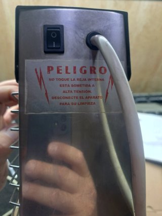 Mata insectos eléctrico