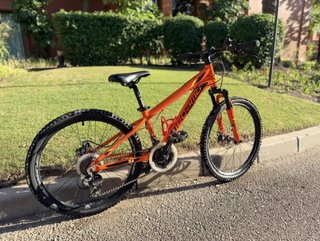 Bicicleta Megamo Disc 24