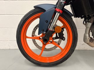 KTM 125 DUKE