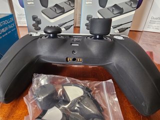 Mando PS5 DualSense V3 Rojo Volcánico + extras