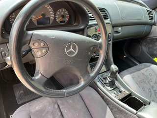 Mercedes-Benz  CLK 2000