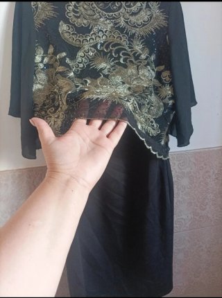 Vestido fiesta negro y dorado