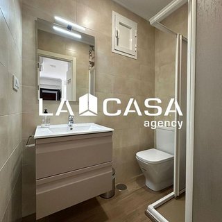Piso en alquiler en Cruz Roja en Sevilla